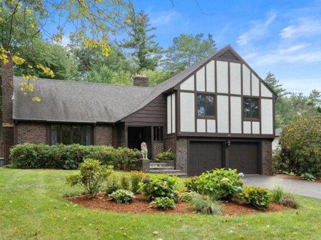 House for sale in North Andover, Essex County