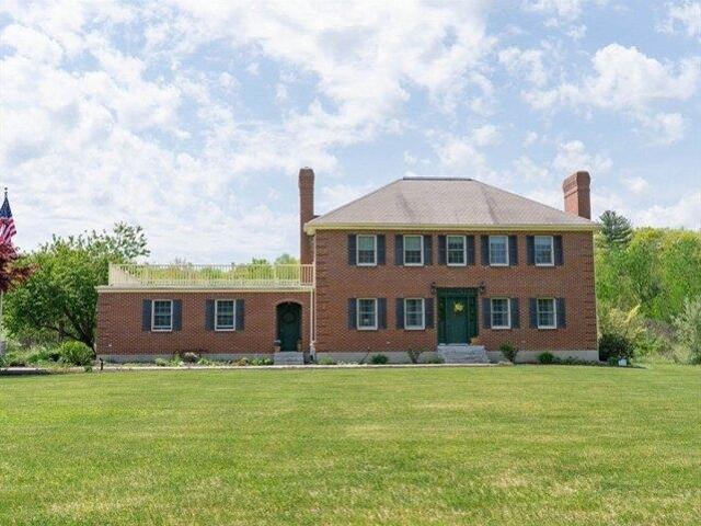 House for sale in North Brookfield, Massachusetts