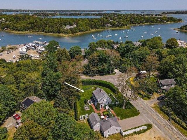 House for sale in North Chatham