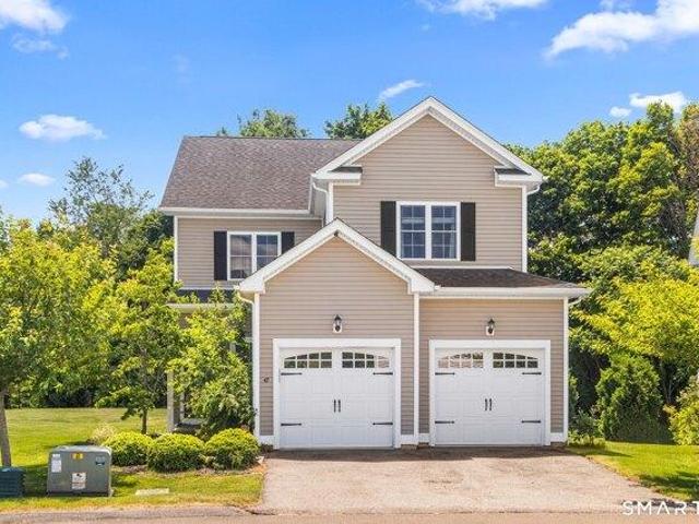 House for sale in North Haven, Connecticut