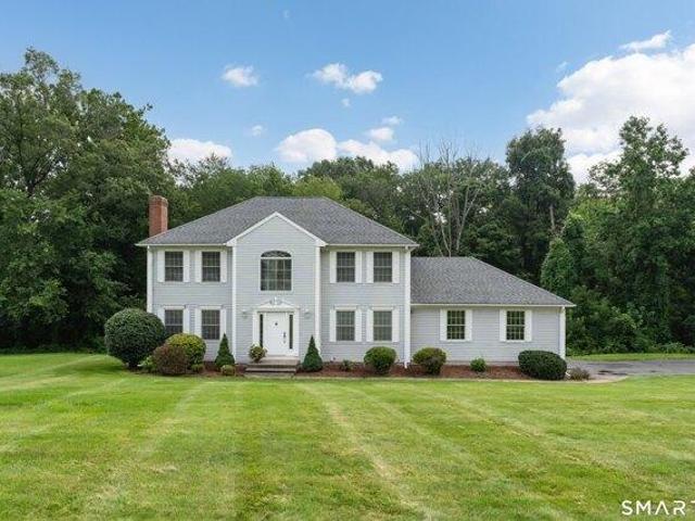 House for sale in North Haven, Connecticut