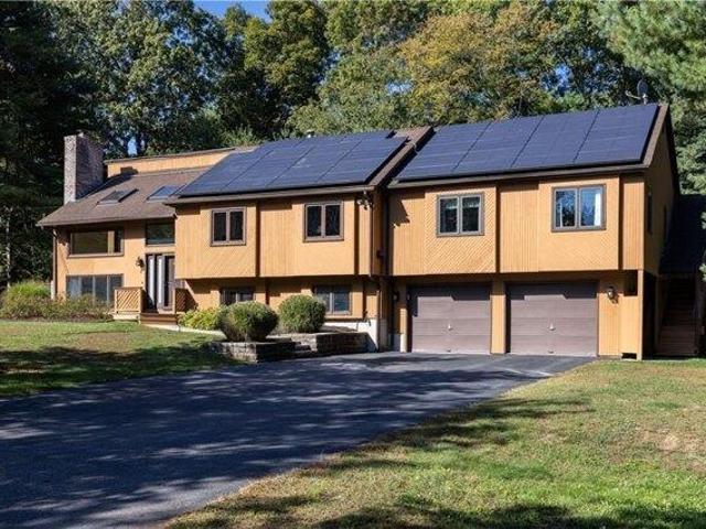 House for sale in North Kingstown, Rhode Island