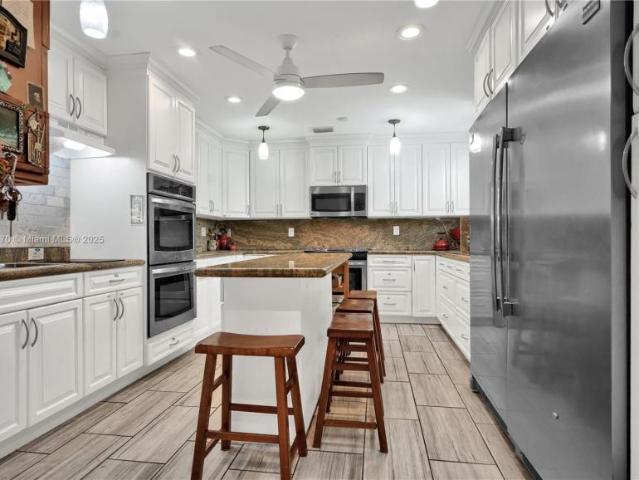 Apartment for sale in North Miami Beach