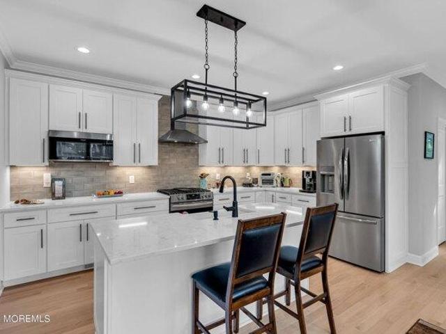 House for sale in North Middletown, Middletown Township