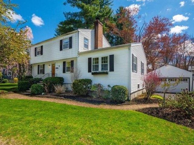 House for sale in North Reading, Massachusetts
