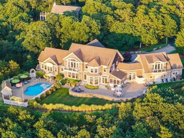 House for sale in North Truro, Massachusetts