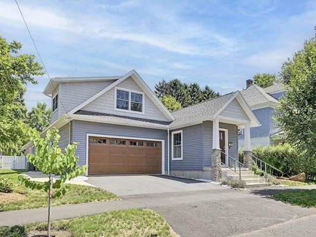 House for sale in Northampton, Hampshire County