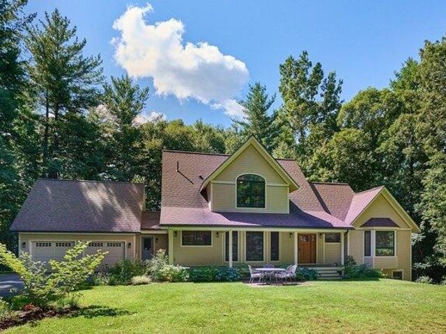 House for sale in Northampton, Hampshire County