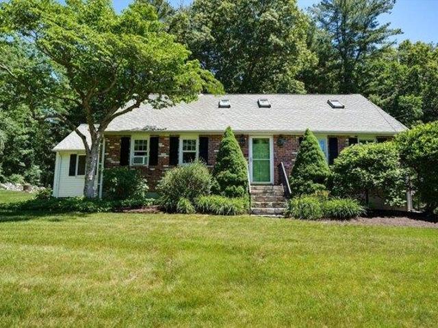 House for sale in Northborough, Massachusetts
