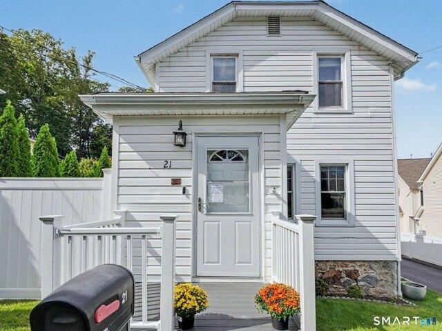 House for sale in Norwalk, Western Connecticut Planning Region