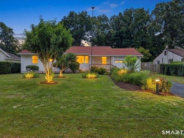House for sale in Norwalk, Western Connecticut Planning Region