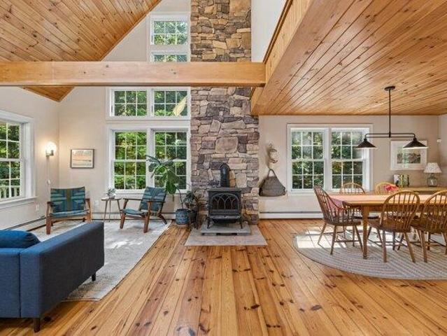 House for sale in Norway, Oxford County