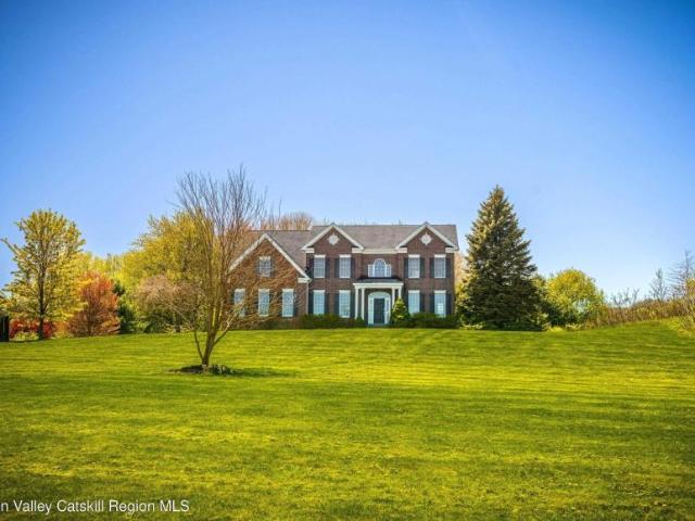 House for sale in Gardiner, New York