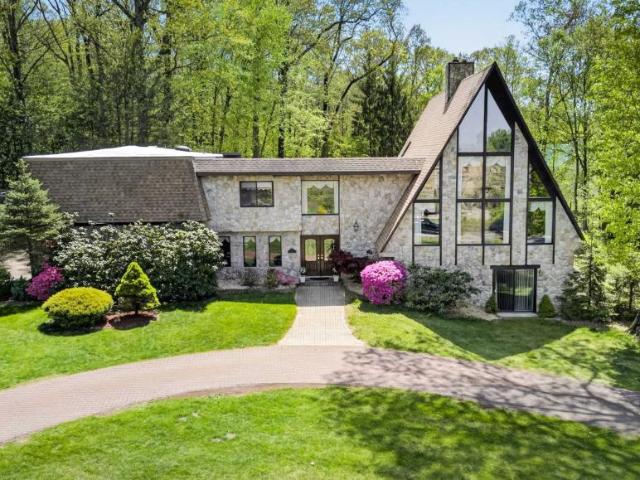House for sale in Holmes, New York