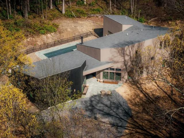 House for sale in New York