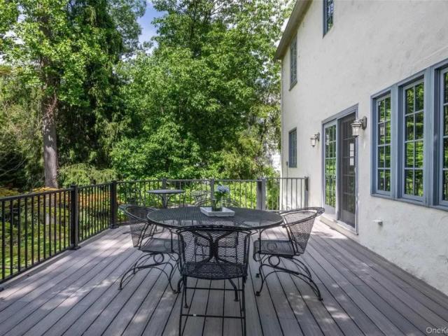 House for sale in New Rochelle, New York