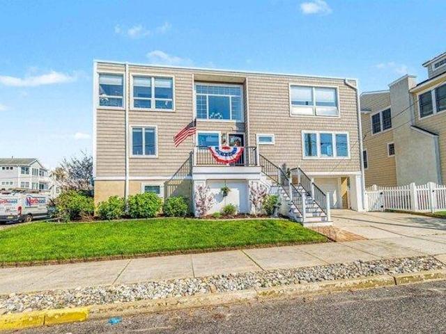 House for sale in Ocean City, New Jersey