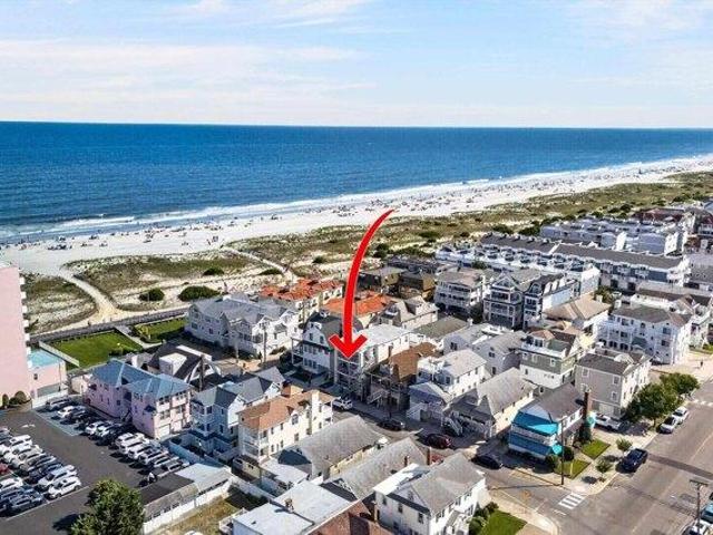 Condo for sale in Ocean City, New Jersey