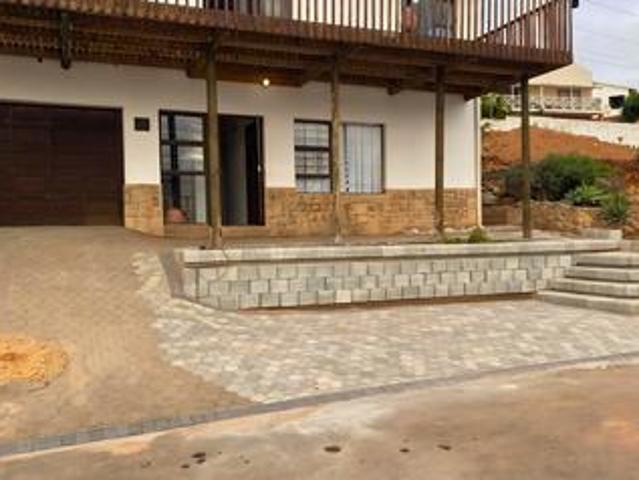 House for sale in Groot Brak Rivier, Western Cape