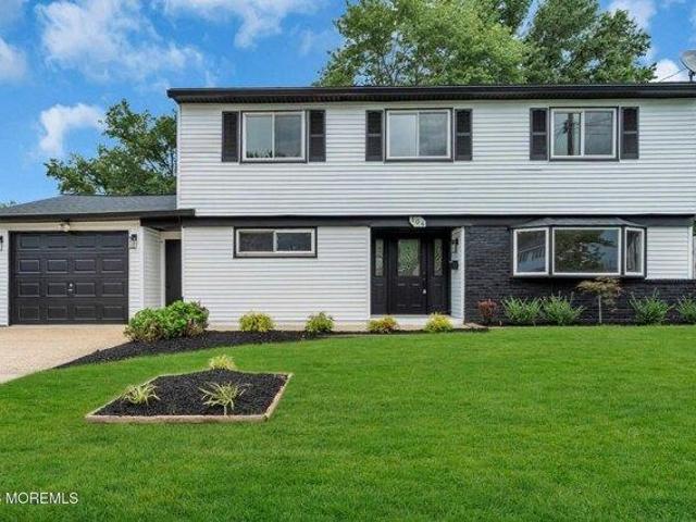 House for sale in Cliffwood, New Jersey