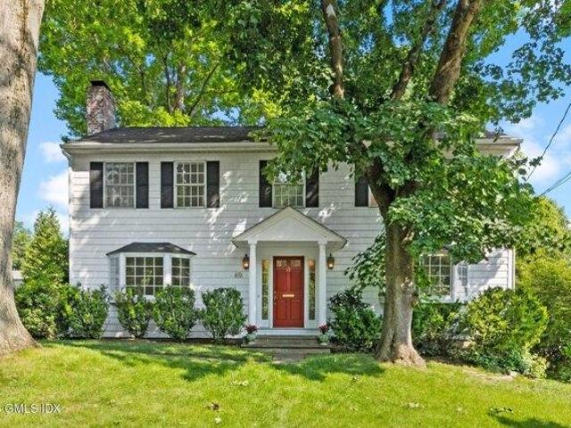 House for sale in Old Greenwich