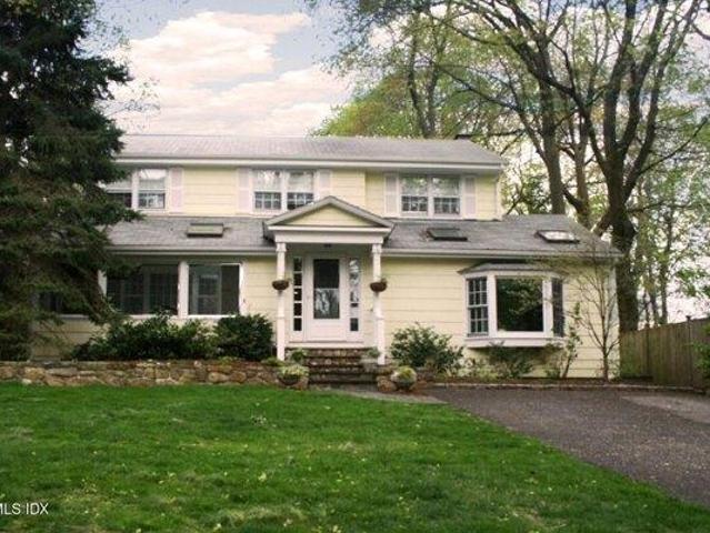 House for sale in Old Greenwich