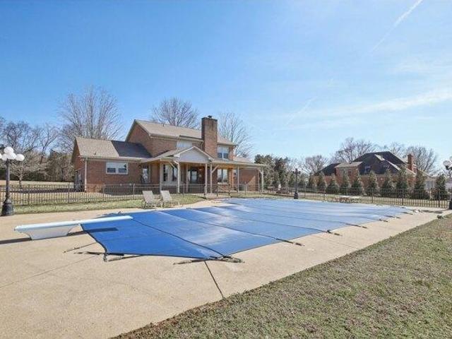 House for sale in Old Hickory, Tennessee