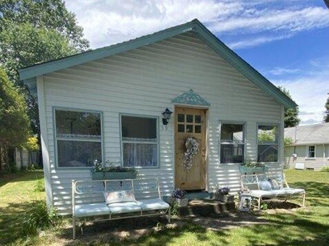 House for sale in Old Saybrook, Connecticut