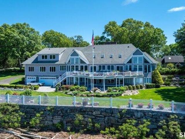 House for sale in Old Saybrook, Connecticut