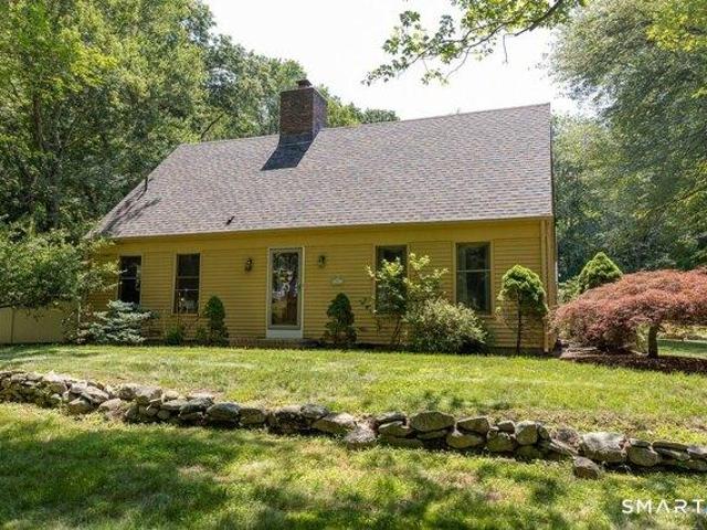House for sale in Old Saybrook, Connecticut