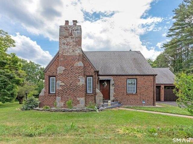 House for sale in Orange, Connecticut
