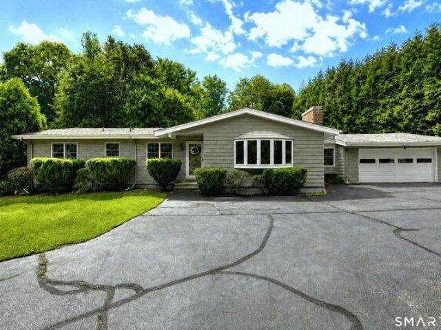 House for sale in Orange, South Central Connecticut Planning Region