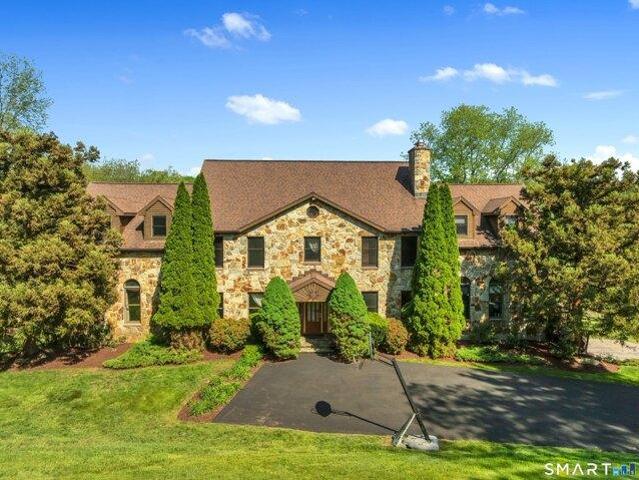 House for sale in Oxford, Connecticut