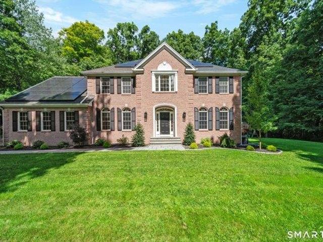 House for sale in Oxford, Connecticut