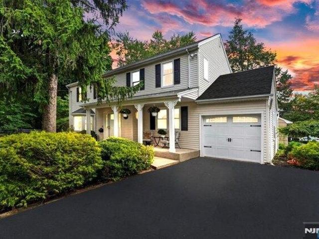 House for sale in Paramus, Bergen County