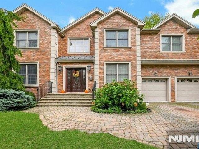 House for sale in Paramus, Bergen County