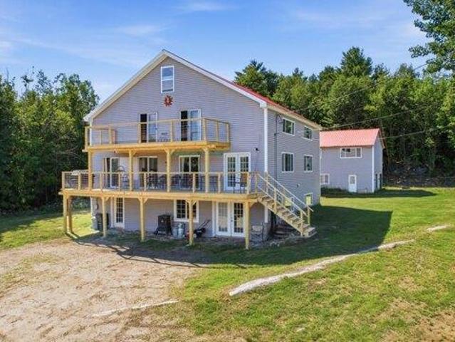 House for sale in Paris, Maine