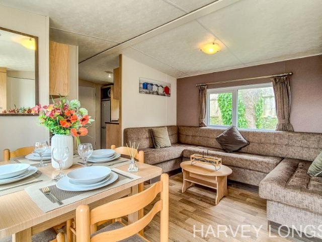Park Home for sale in Three Beaches, Livermead