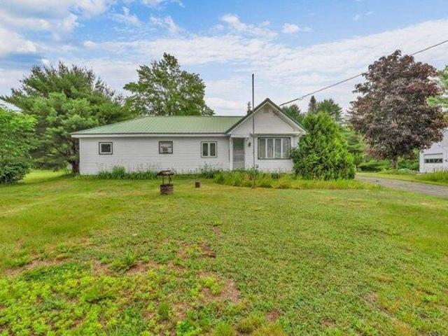 House for sale in Passadumkeag, Maine