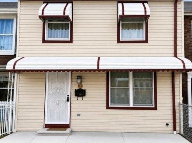 House for sale in Passaic, New Jersey