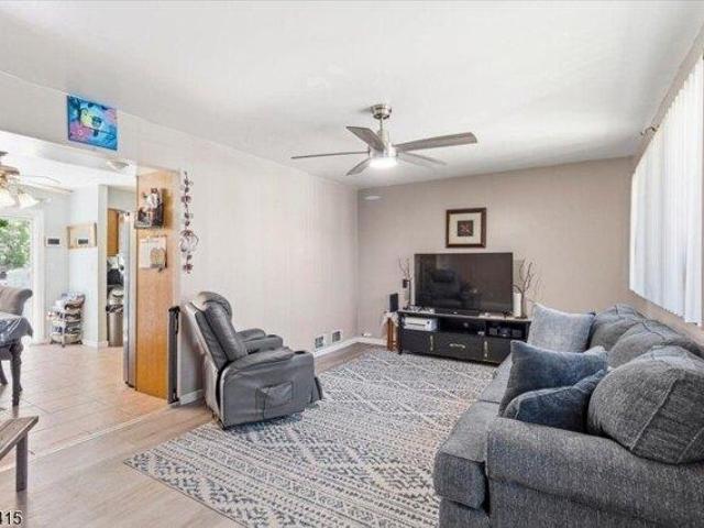 House for sale in Passaic, New Jersey