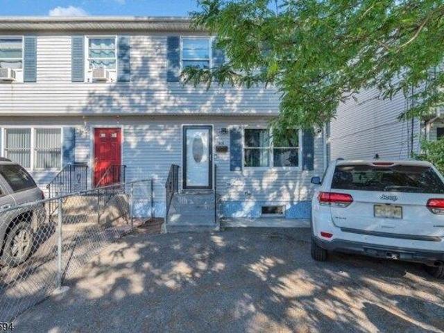House for sale in Paterson, Passaic County
