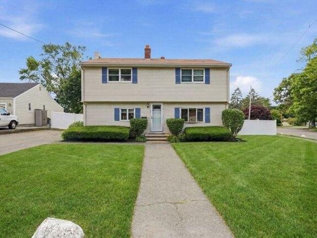 House for sale in Peabody, Massachusetts