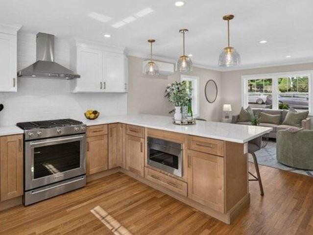 House for sale in Peabody, Essex County