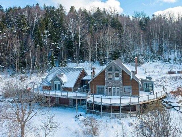 House for sale in Peacham, Vermont