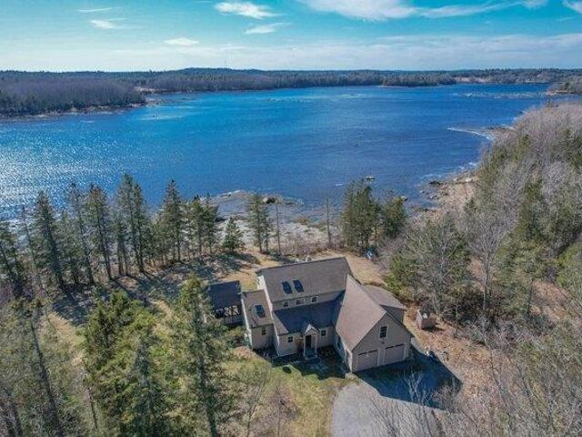 House for sale in Penobscot, Maine