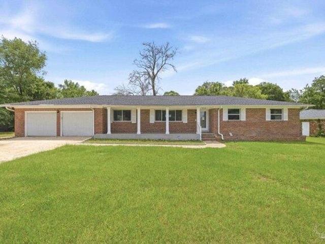 House for sale in Pensacola, Florida