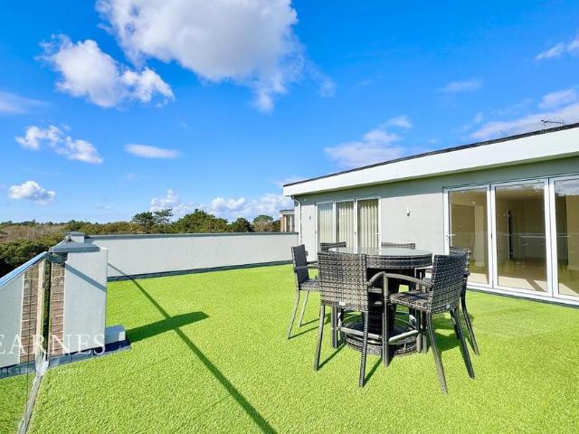 Flat for sale in Branksome Park, Poole