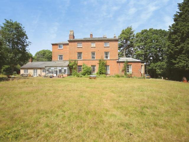 Flat for sale in West Midlands