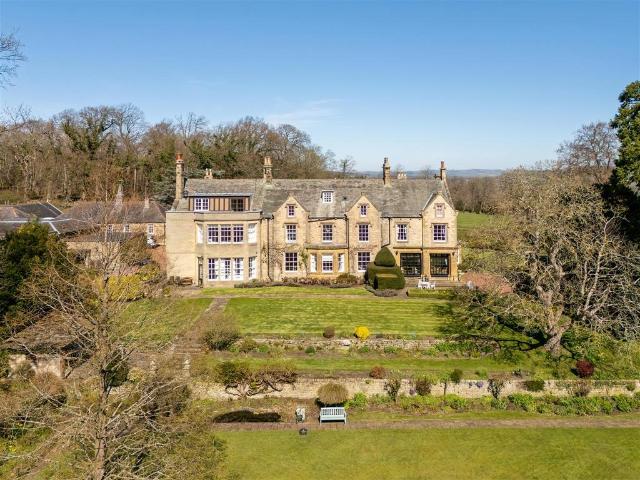 Flat for sale in Hexham, Northumberland